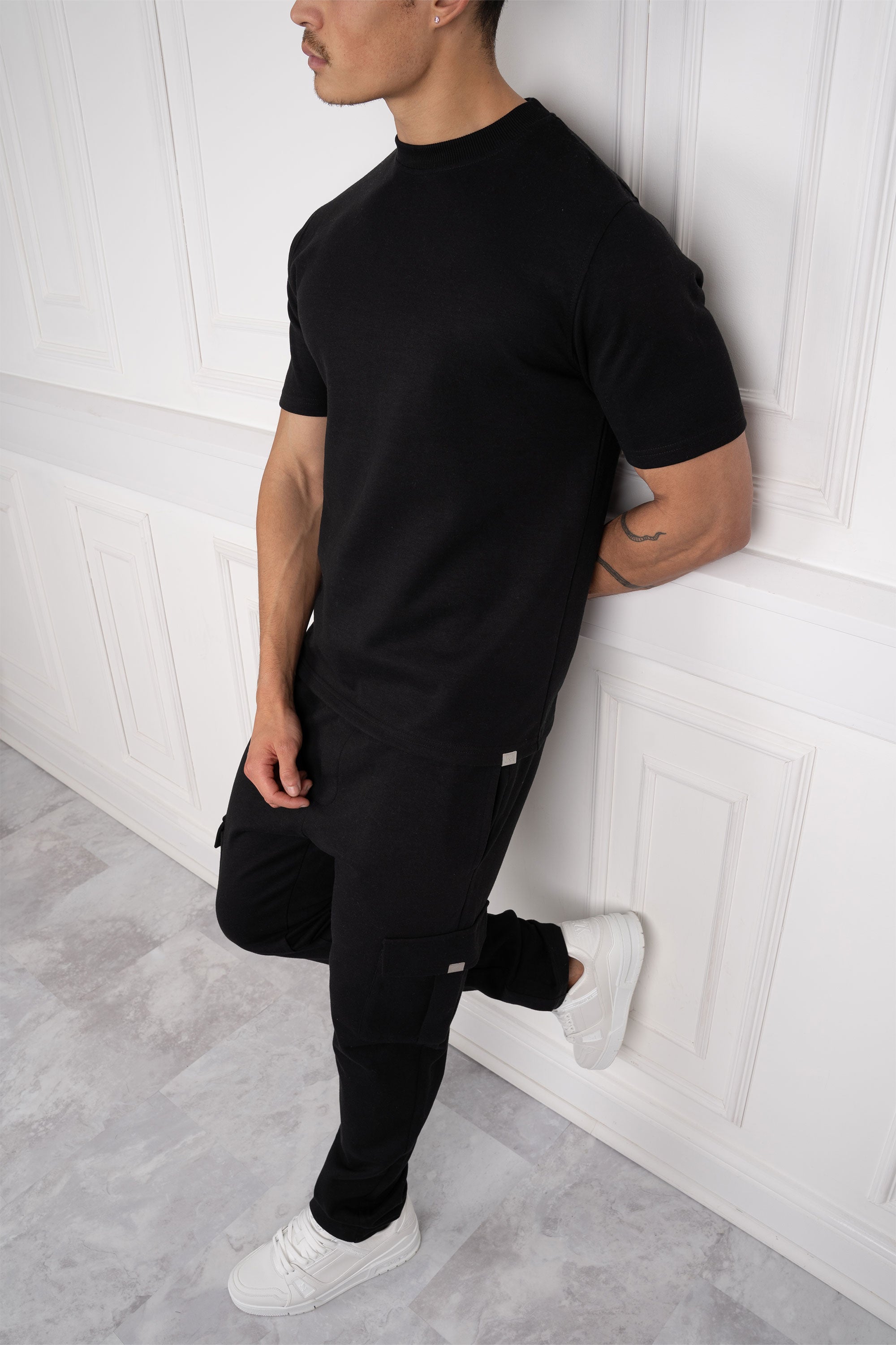 Day To Day T-Shirt And Cargo Jogger Set - Black