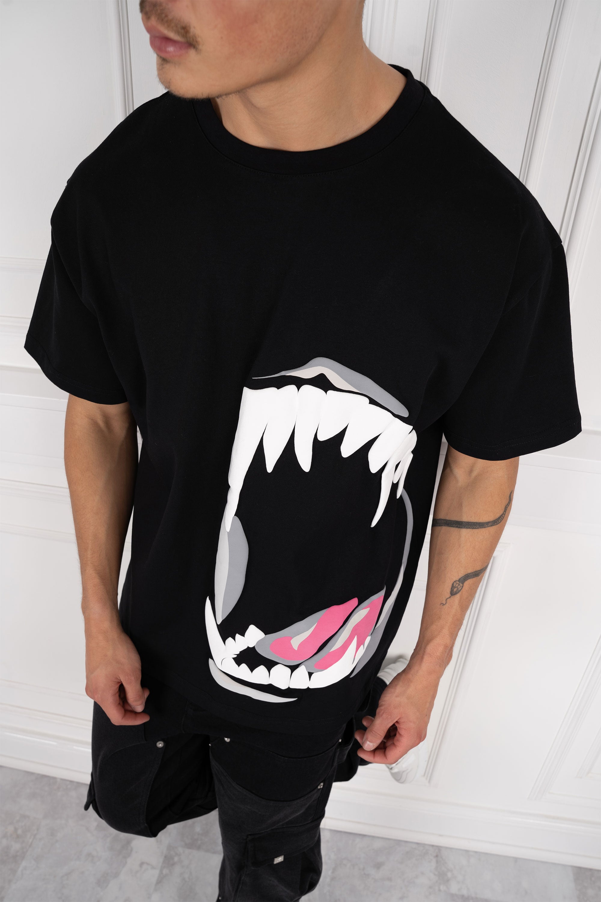 Jaws Puff Print Oversized T-Shirt - Black