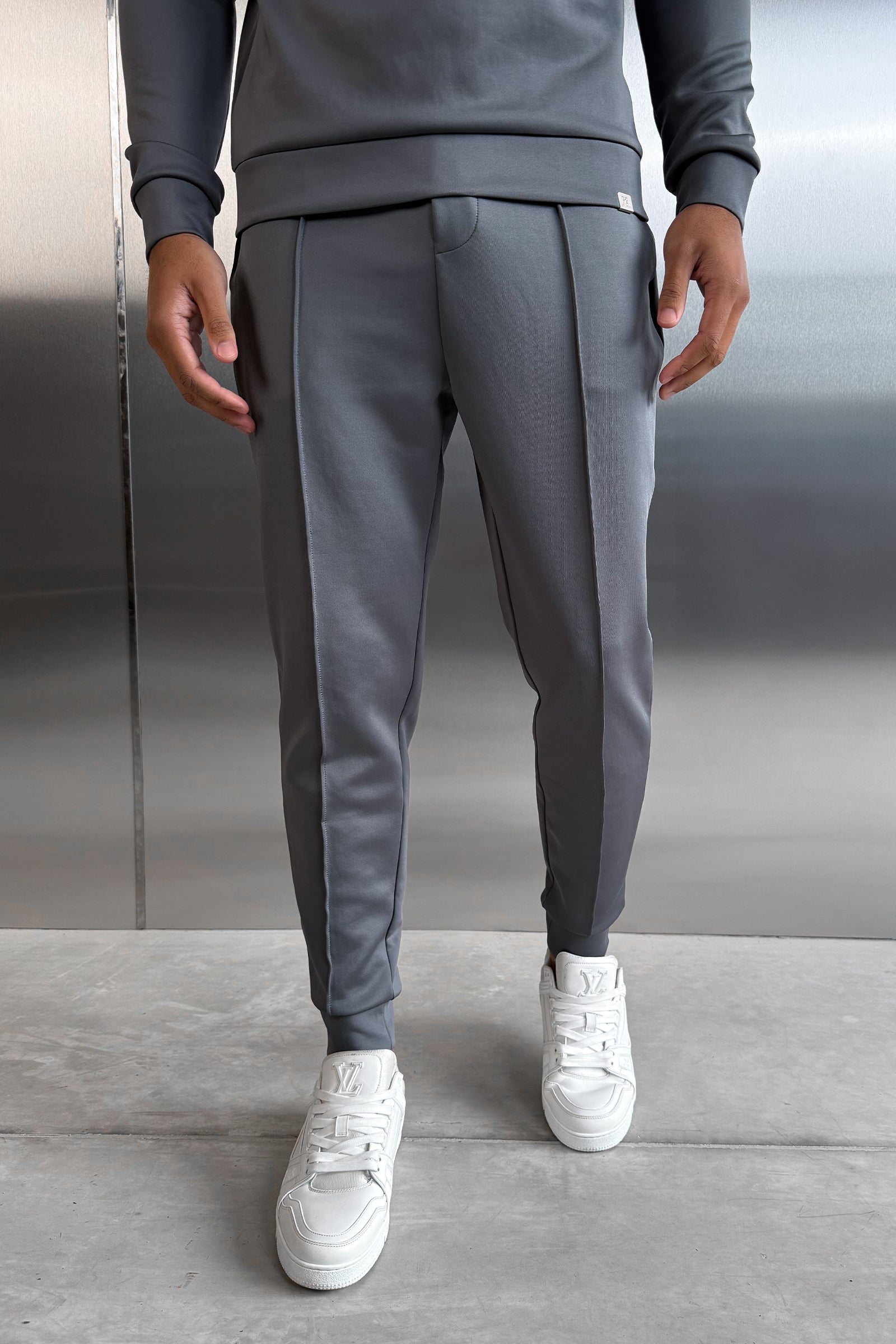Scuba Pintuck Joggers - Charcoal