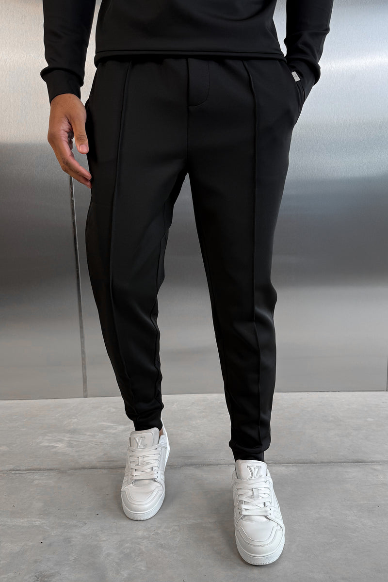 Scuba Pintuck Joggers - Black