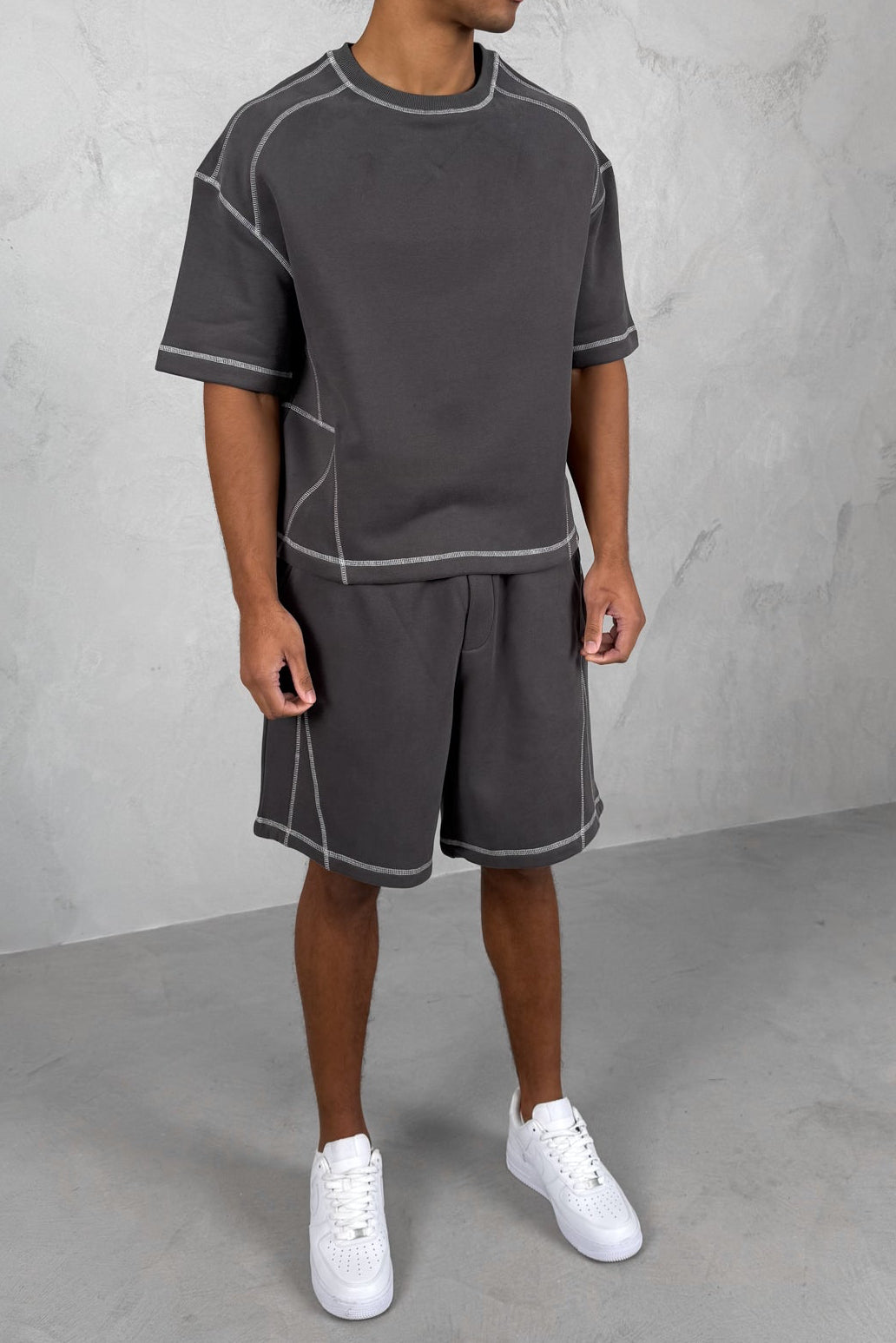 Contrast Stitch Baggy Shorts - Charcoal