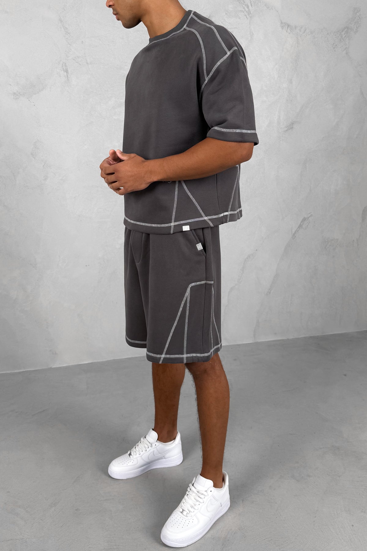 Contrast Stitch Baggy Shorts - Charcoal