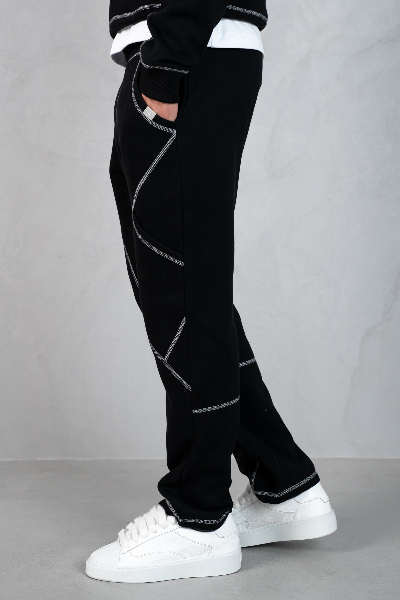 Contrast Stitch Straight Leg Jogger - Black