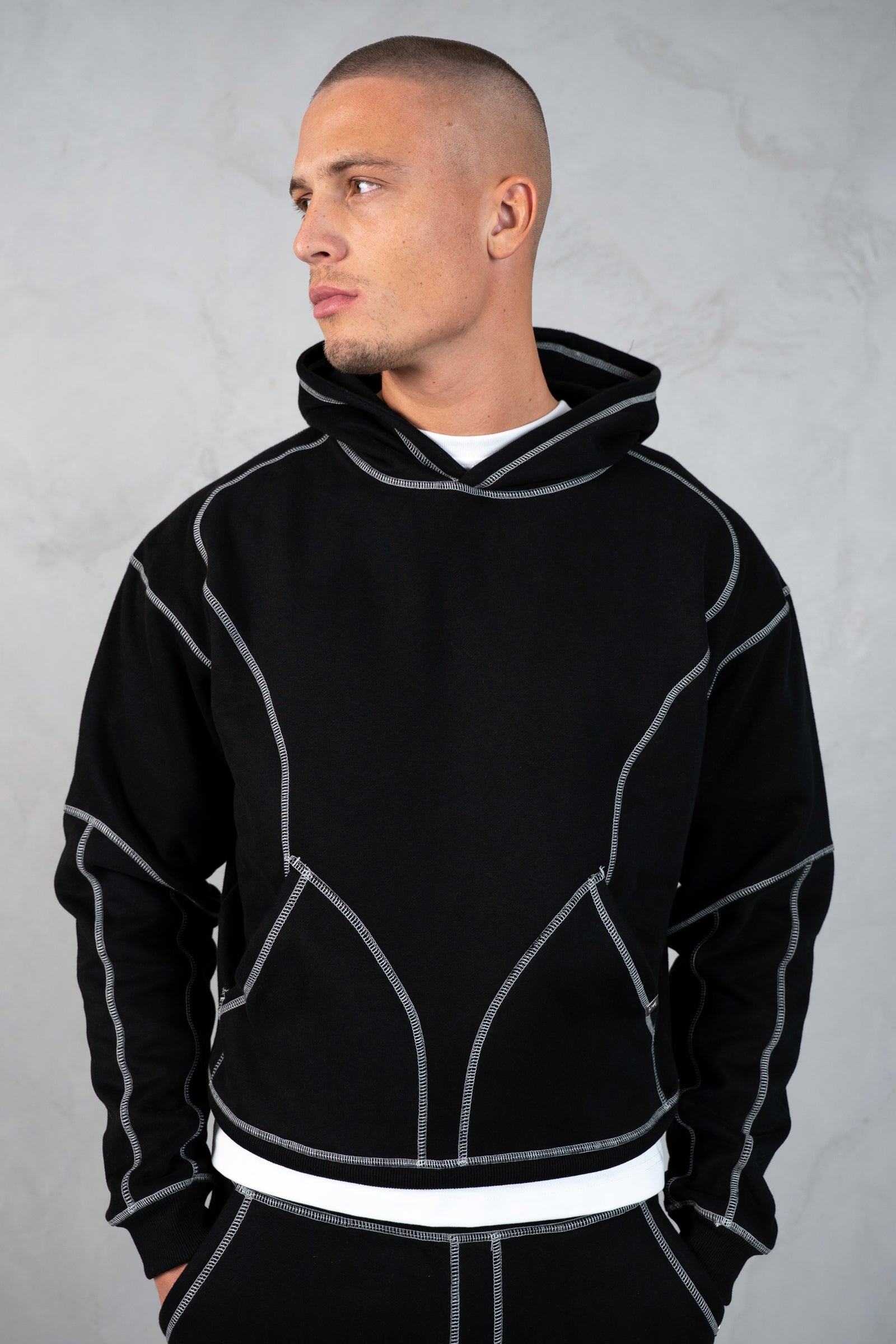 Contrast Stitch Pull Over Hoody - Black