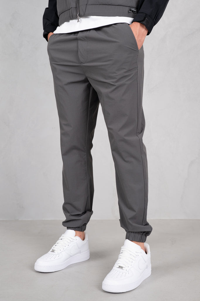 Crinkle Tech Pant - Charcoal