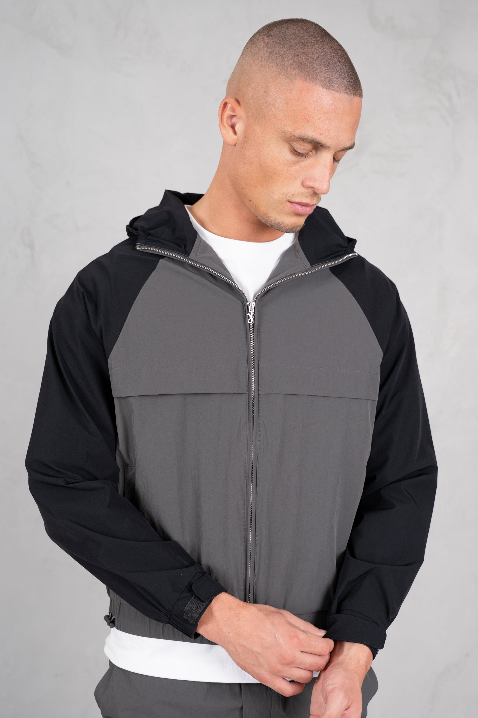 Crinkle Panelled Windbreaker - Charcoal