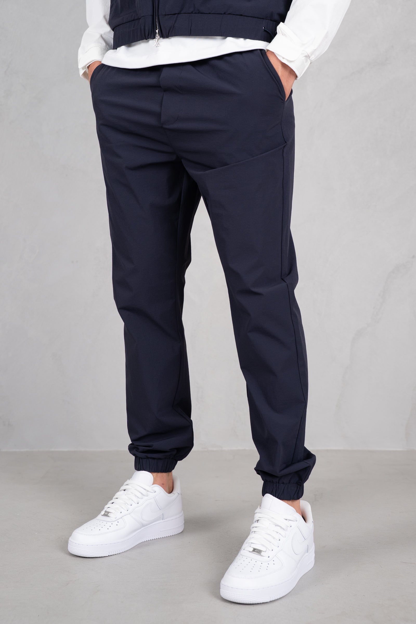 Crinkle Tech Pant - Navy