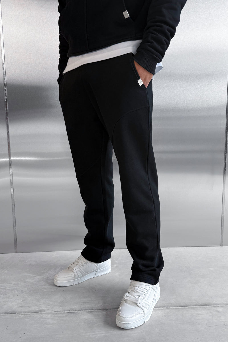 Curve Seam Straight Leg Jogger - Black