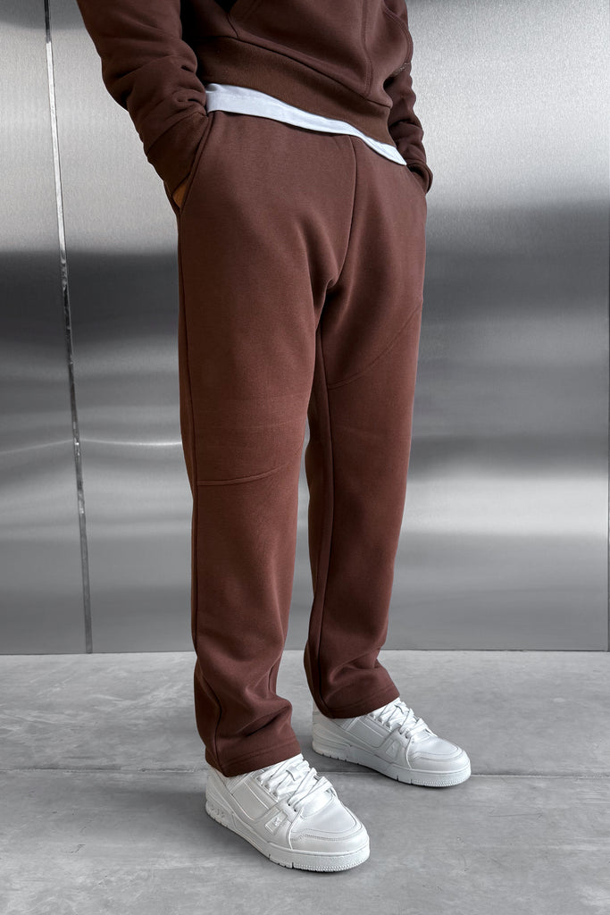 Curve Seam Straight Leg Jogger - Mocha