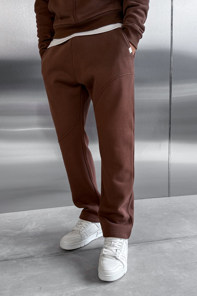 Curve Seam Straight Leg Jogger - Mocha