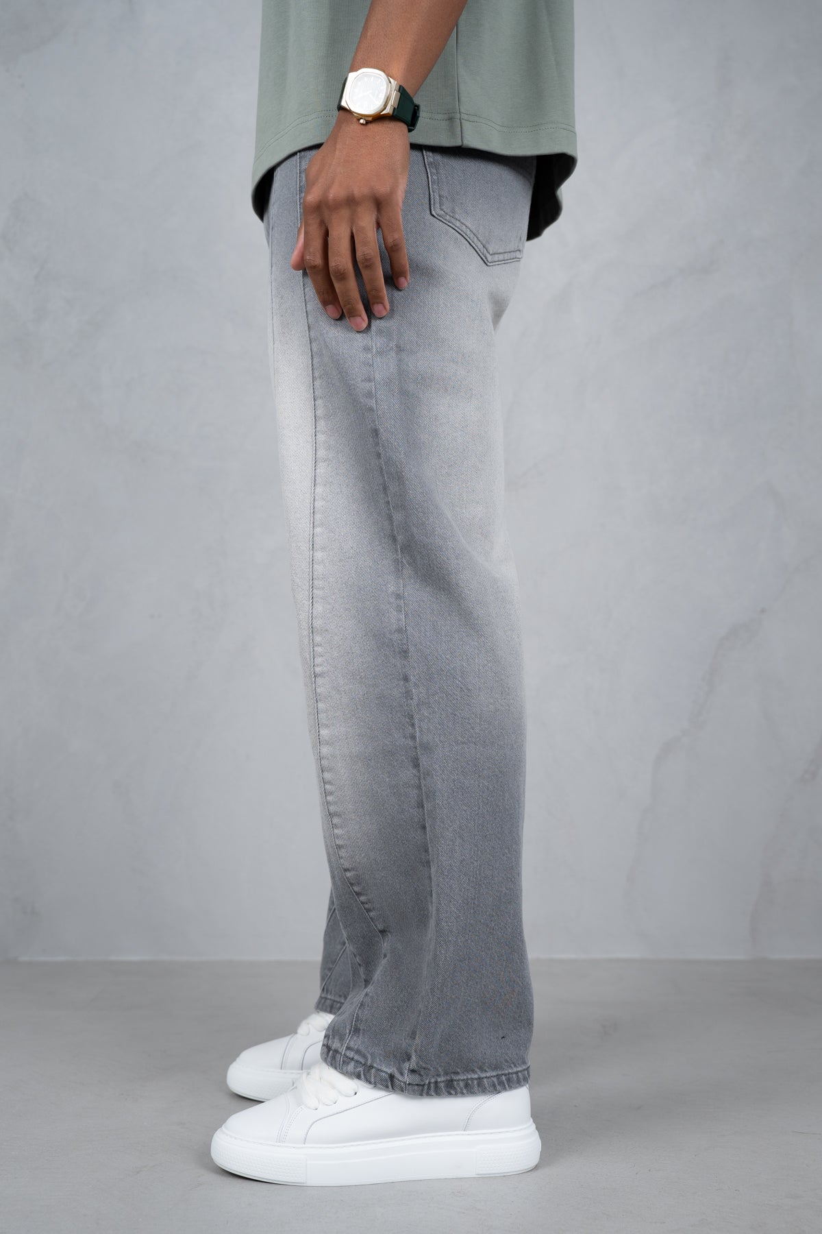 Curve Seam Washed Denim Jeans - Grey