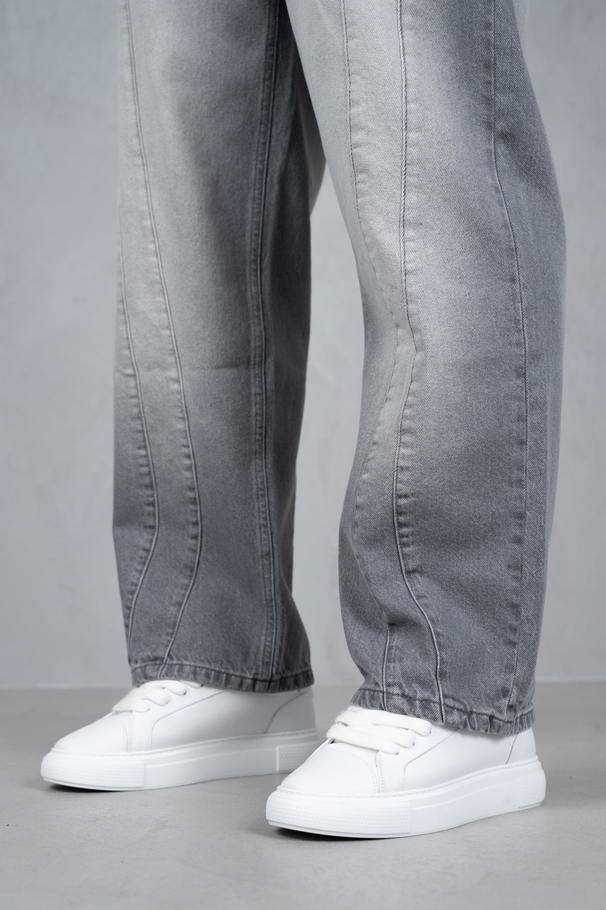 Curve Seam Washed Denim Jeans - Grey