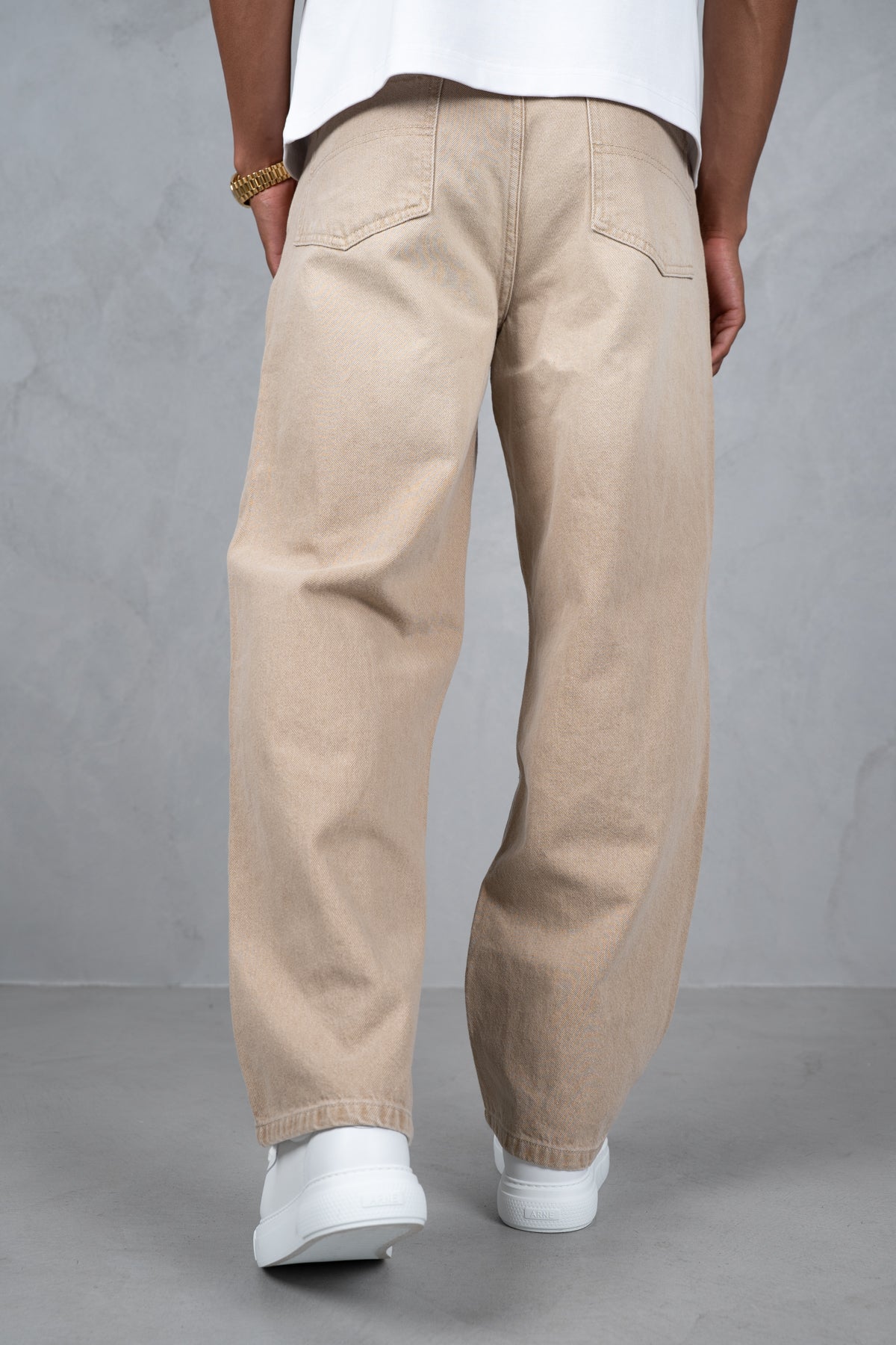 Curve Seam Washed Denim Jeans - Taupe