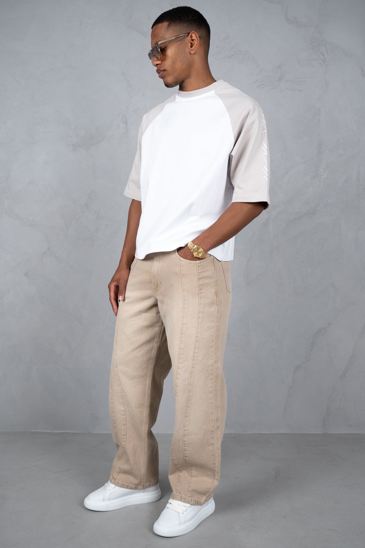 Curve Seam Washed Denim Jeans - Taupe