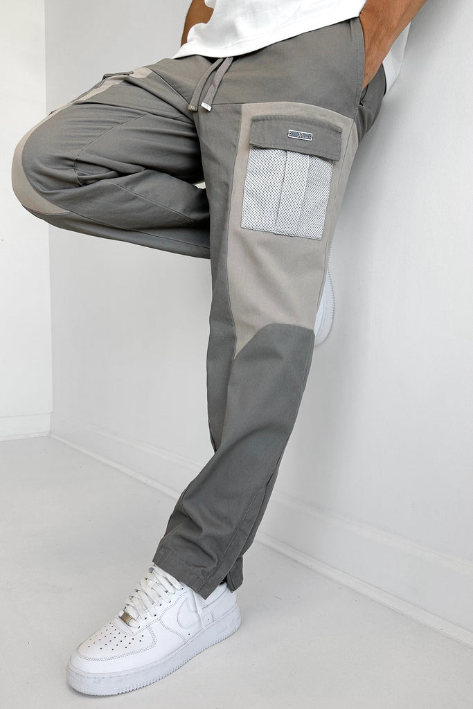 Diverge Cargo Pants - Grey