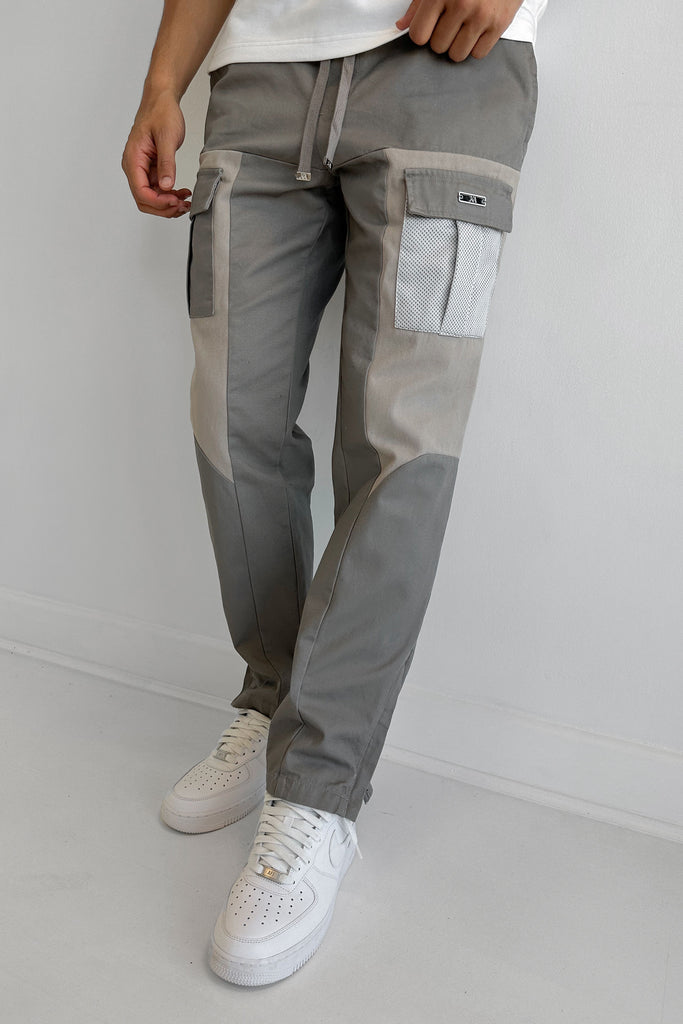 Diverge Cargo Pants - Grey