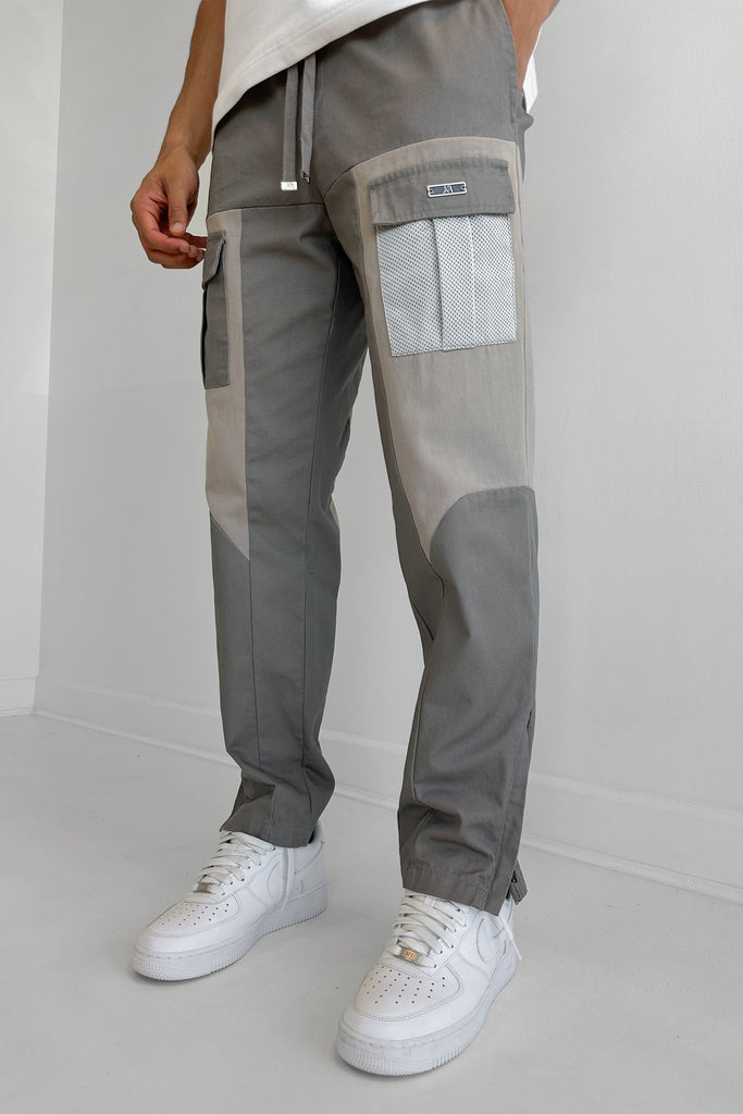 Diverge Cargo Pants - Grey