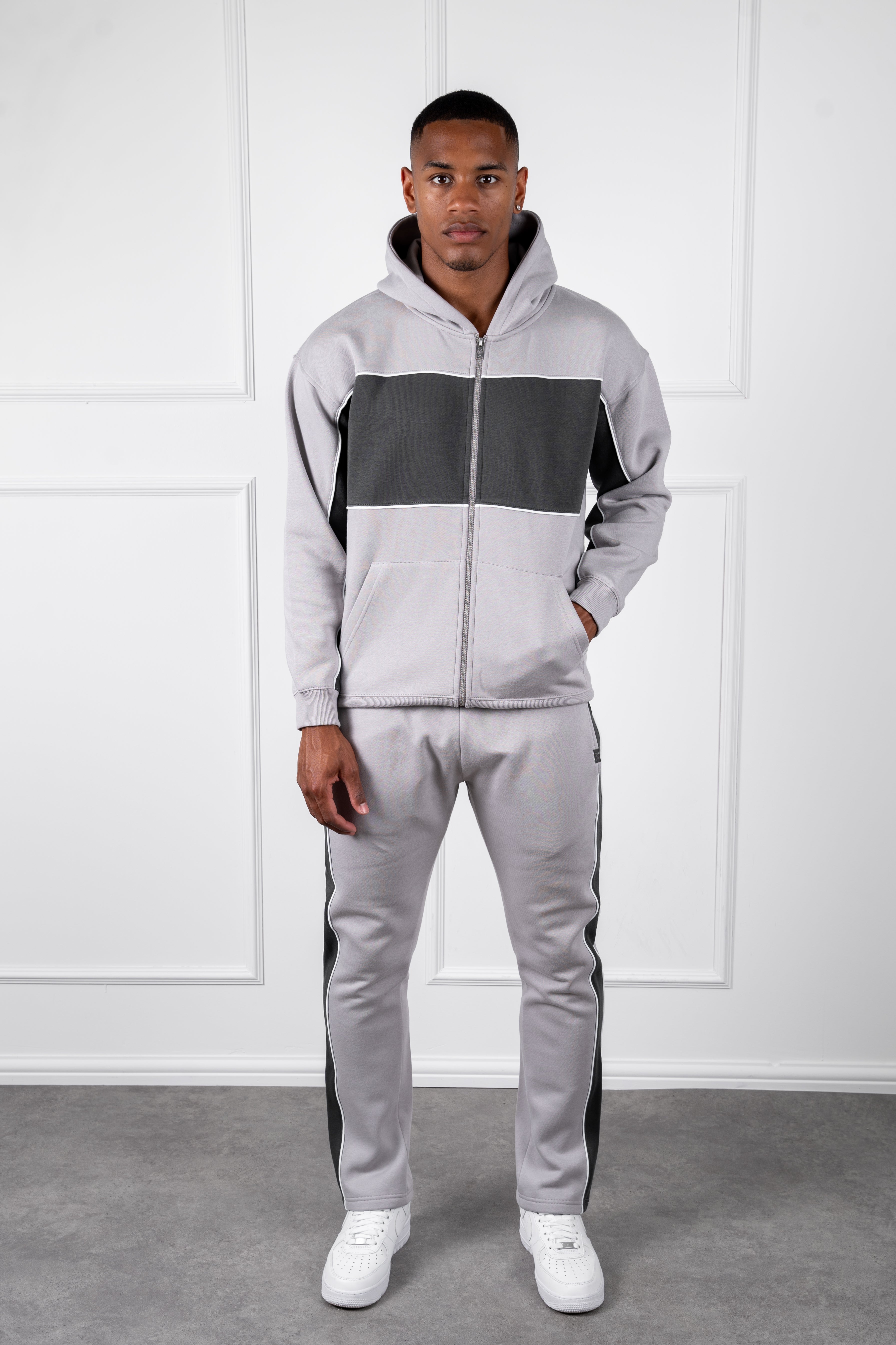 Panelled Straight Leg Jogger - Grey