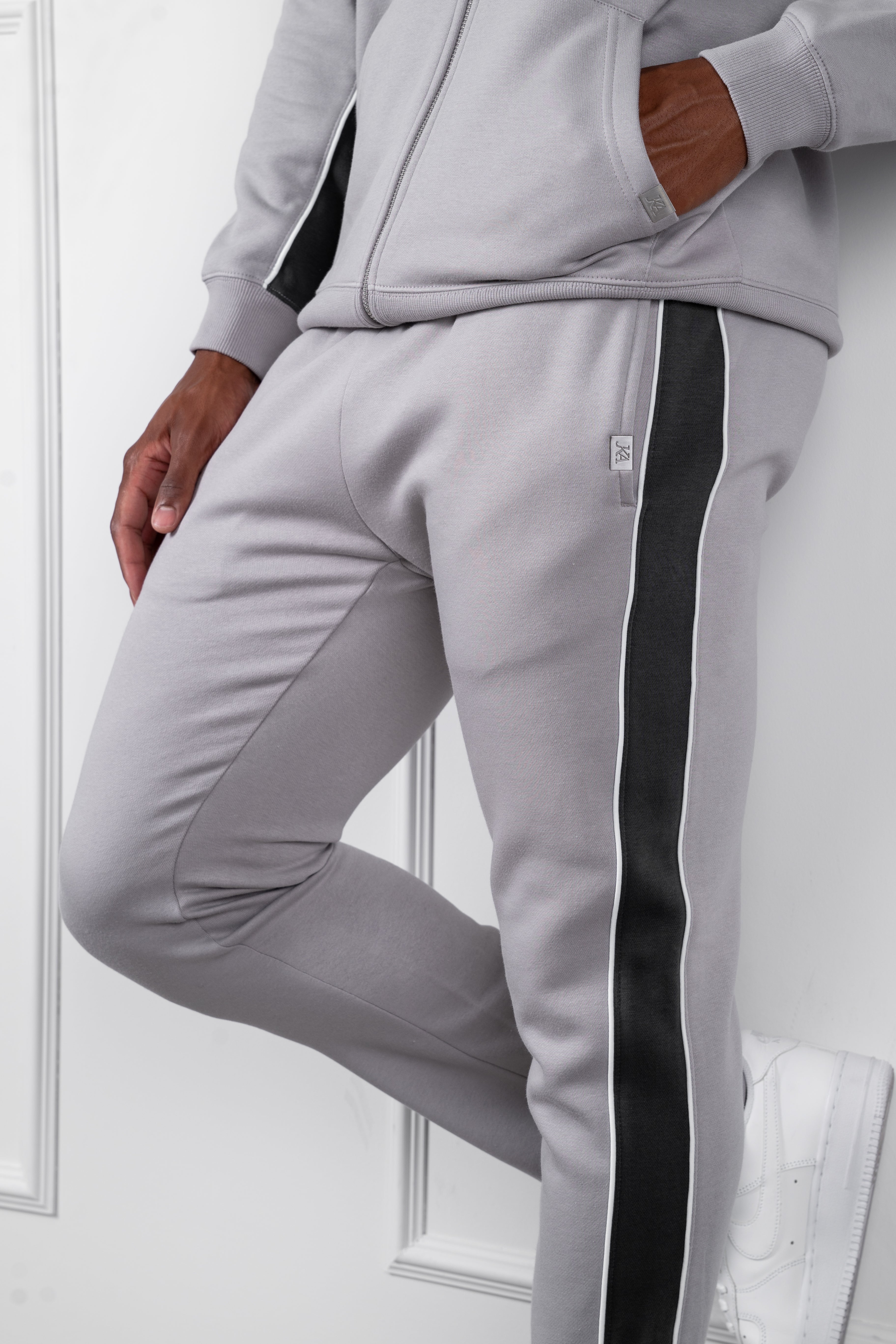 Panelled Straight Leg Jogger - Grey