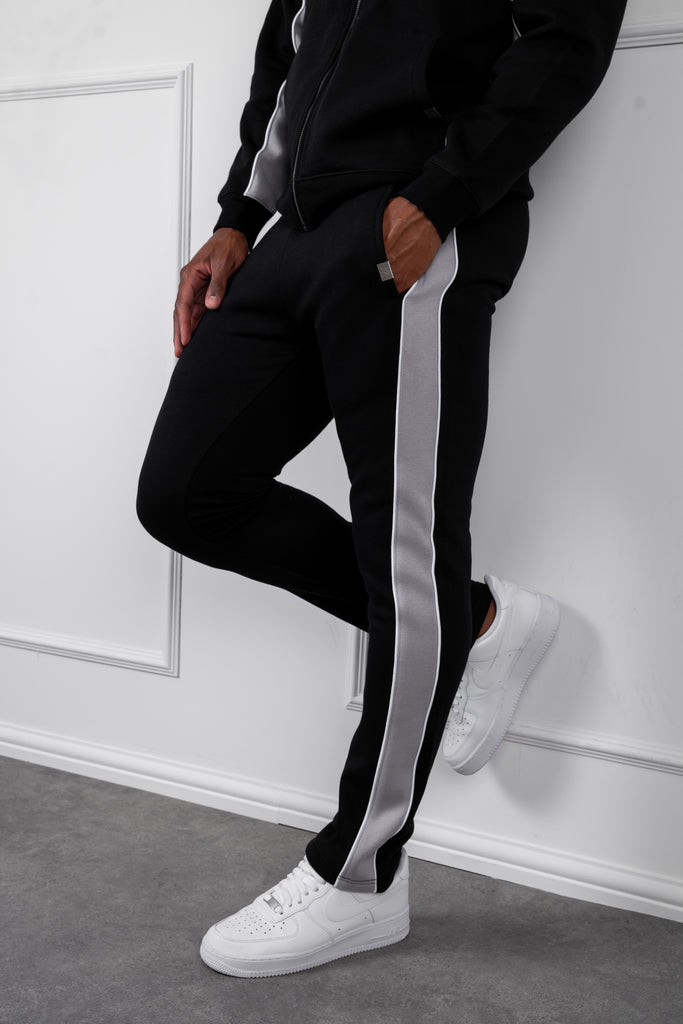 Panelled Straight Leg Jogger - Black