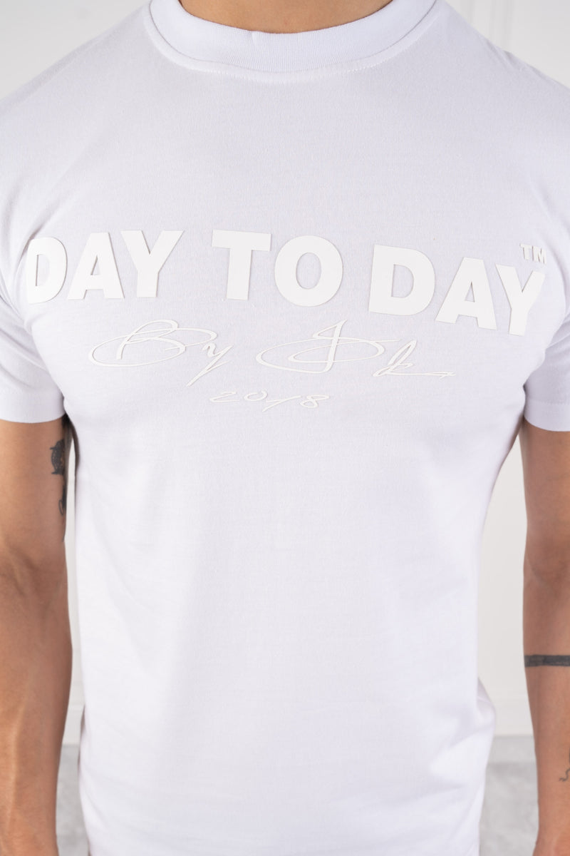 Day To Day Rubber Print Slim Fit T-Shirt - White
