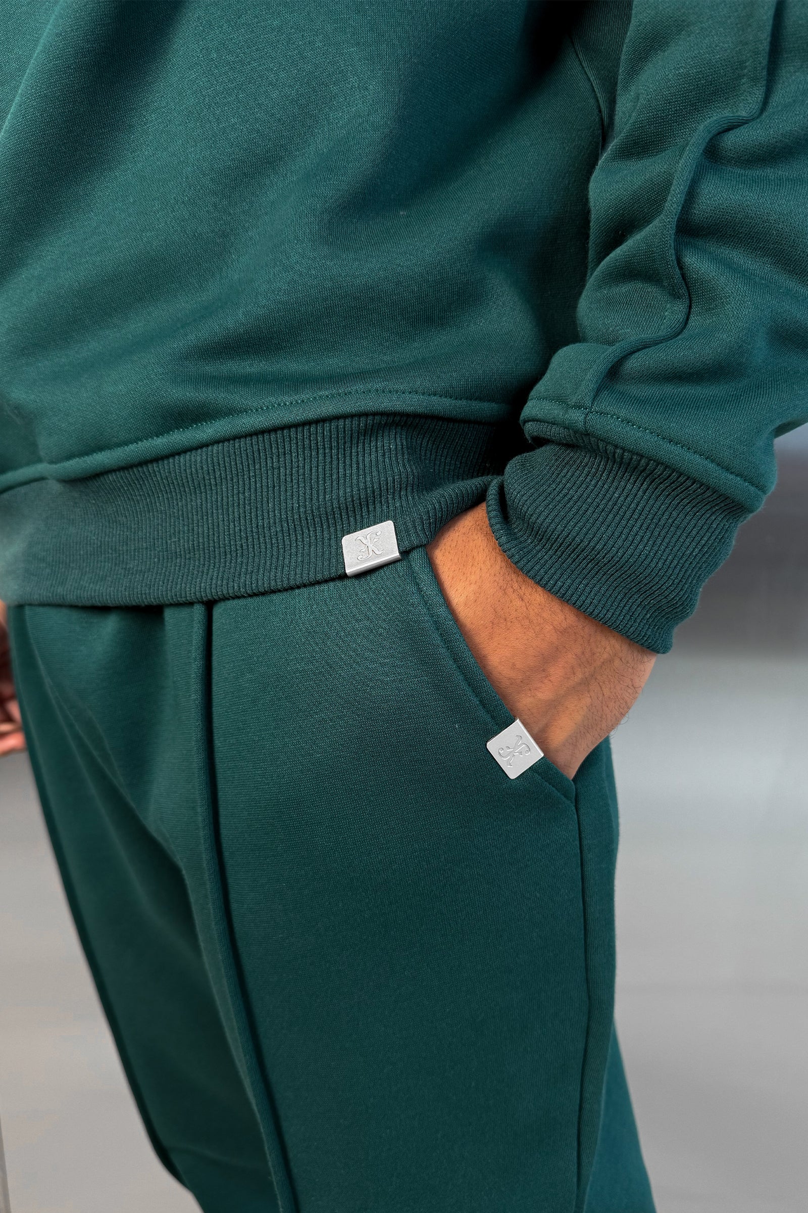 Relaxed Pintuck Joggers - Dark Teal
