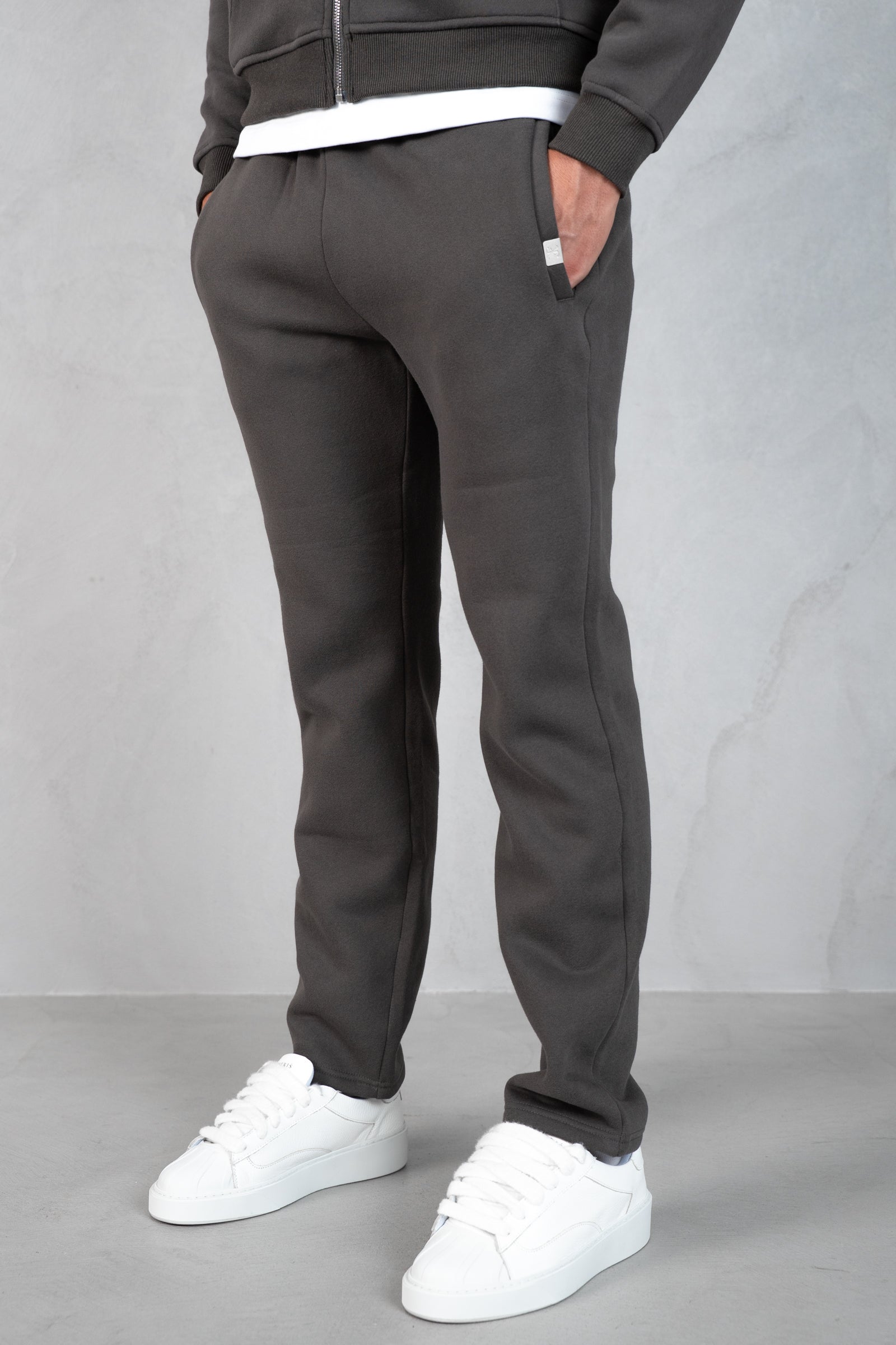 Essential Straight Leg Jogger - Charcoal