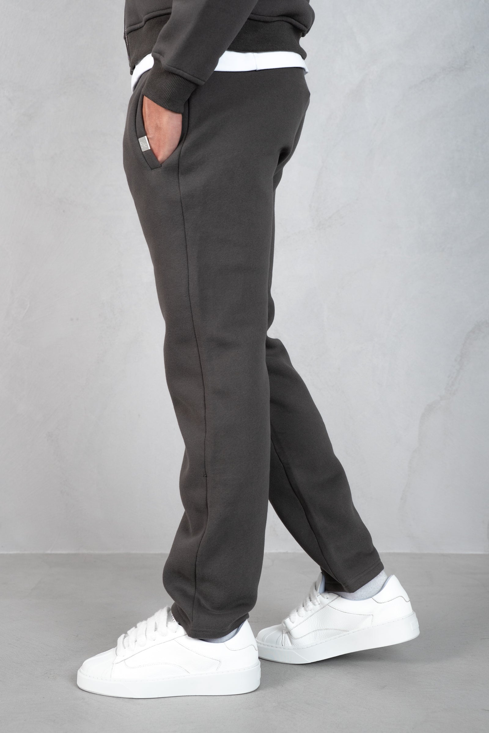 Essential Straight Leg Jogger - Charcoal