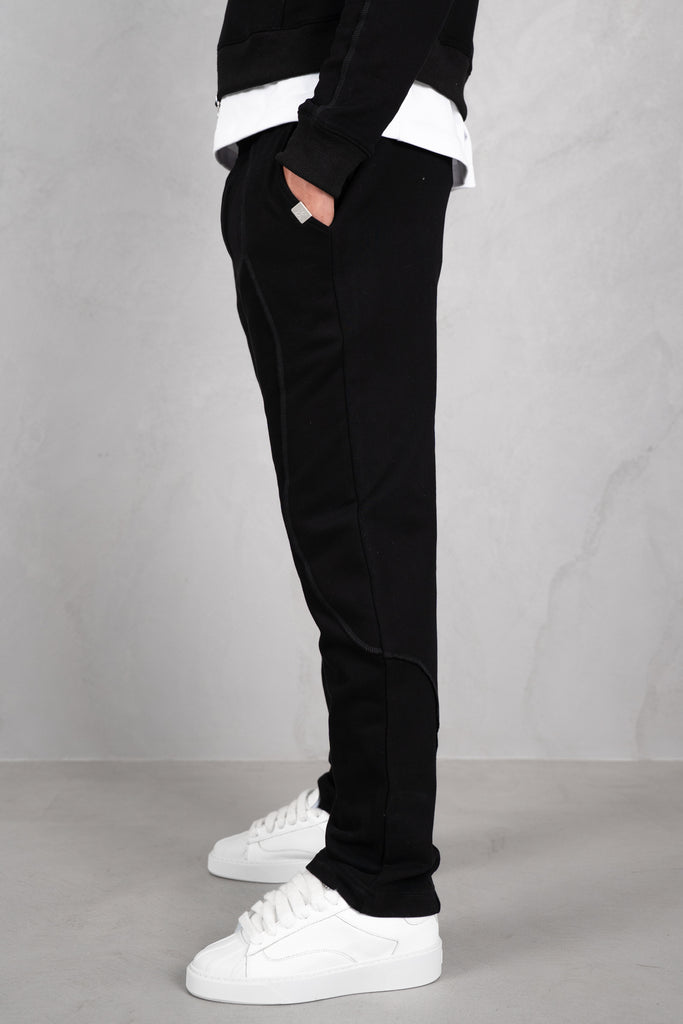 Flow Seam Straight Leg Jogger - Black