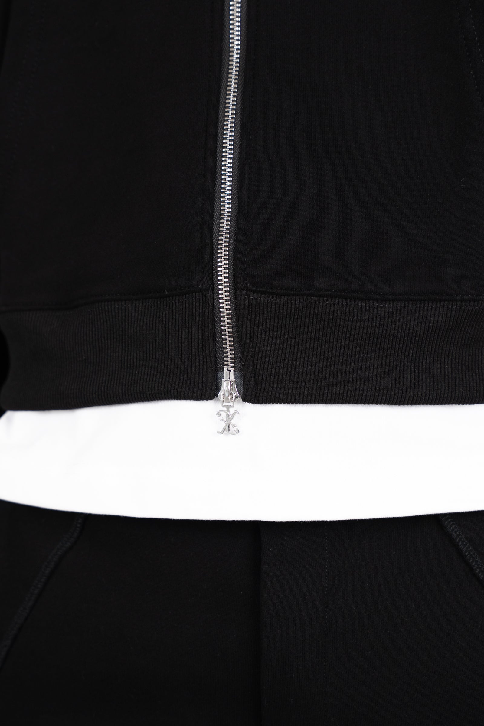 Flow Seam Boxy Hoodie - Black