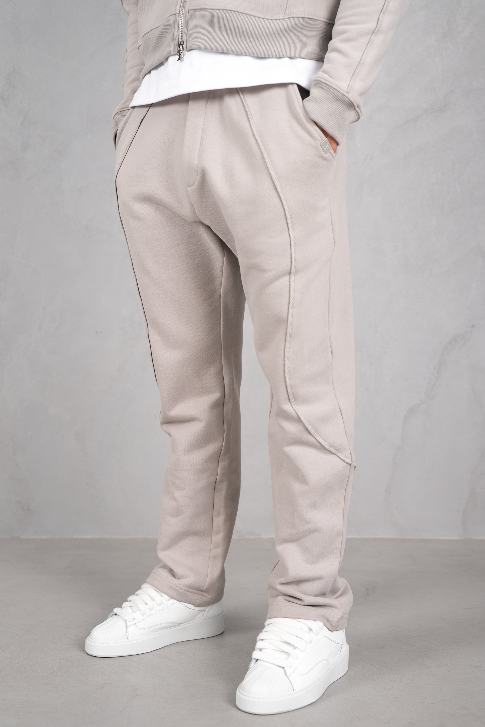 Flow Seam Straight Leg Jogger - Grey