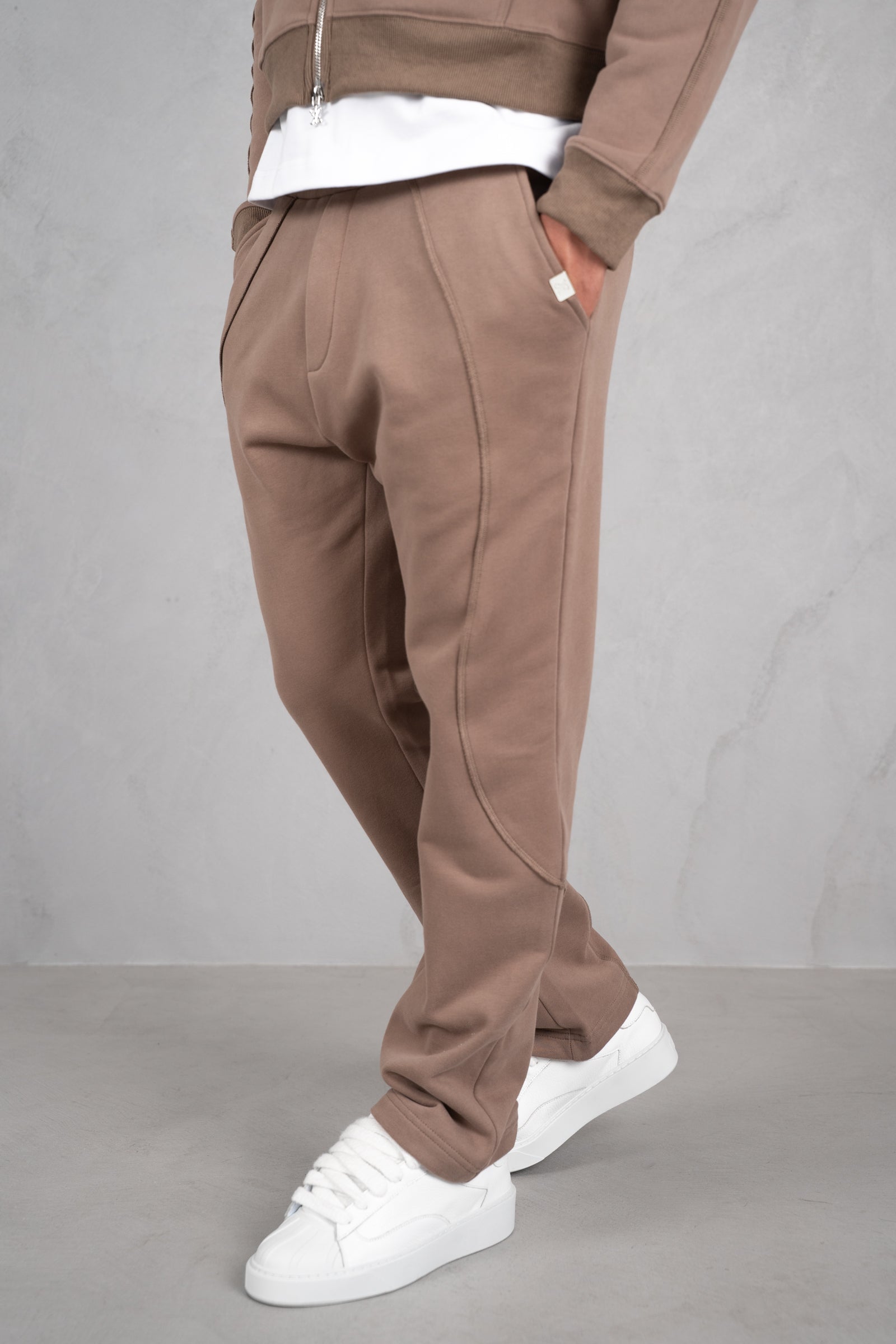 Flow Seam Straight Leg Jogger - Taupe
