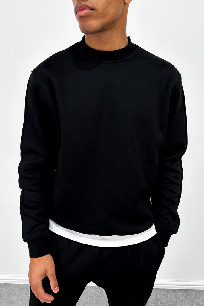 Extended Neck Crew Neck Sweatshirt - Black