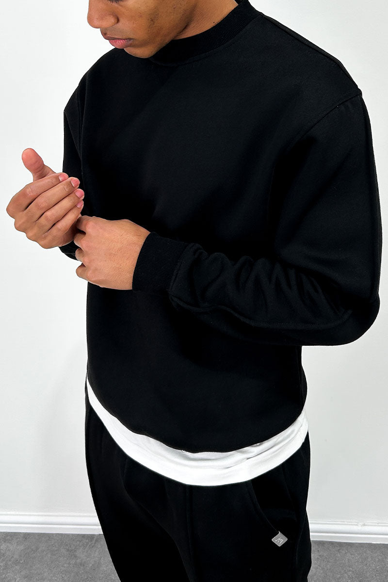 Extended Neck Crew Neck Sweatshirt - Black