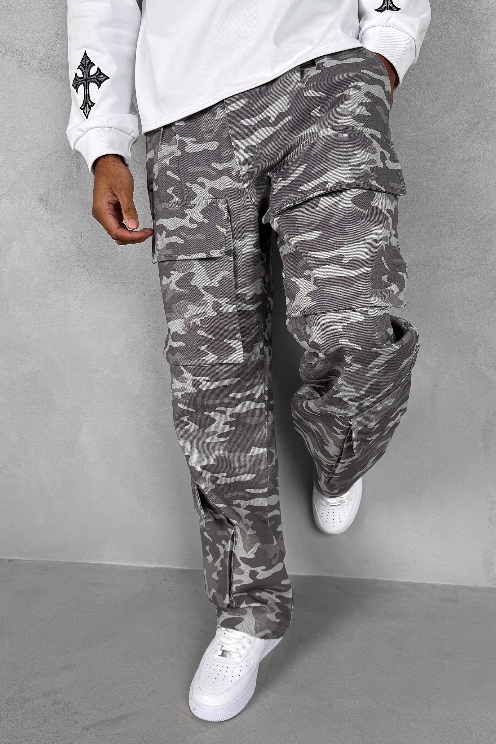 Relaxed Camo Denim Cargo Pant - Grey Camo
