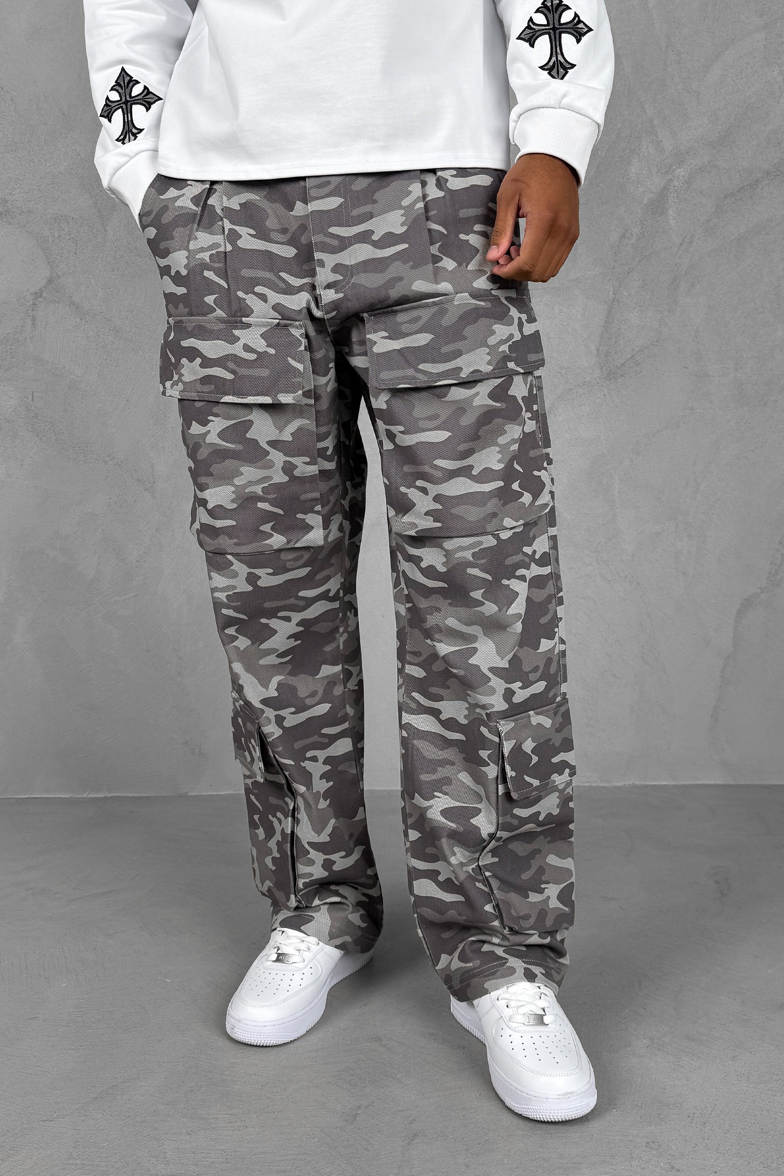 Relaxed Camo Denim Cargo Pant - Grey Camo