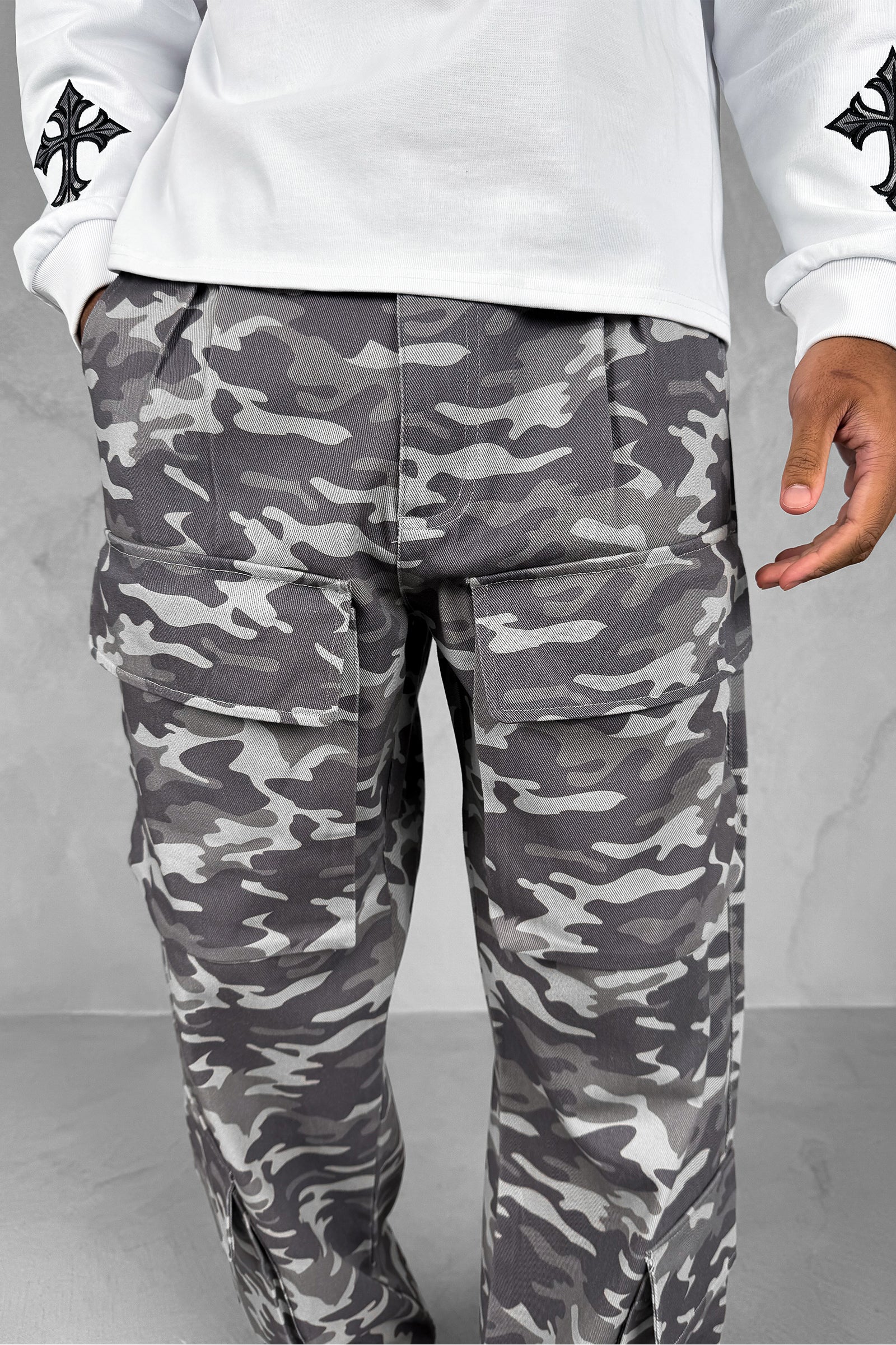 Relaxed Camo Denim Cargo Pant - Grey Camo