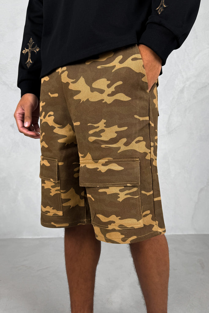Relaxed Camo Cargo Shorts - Sand Camo