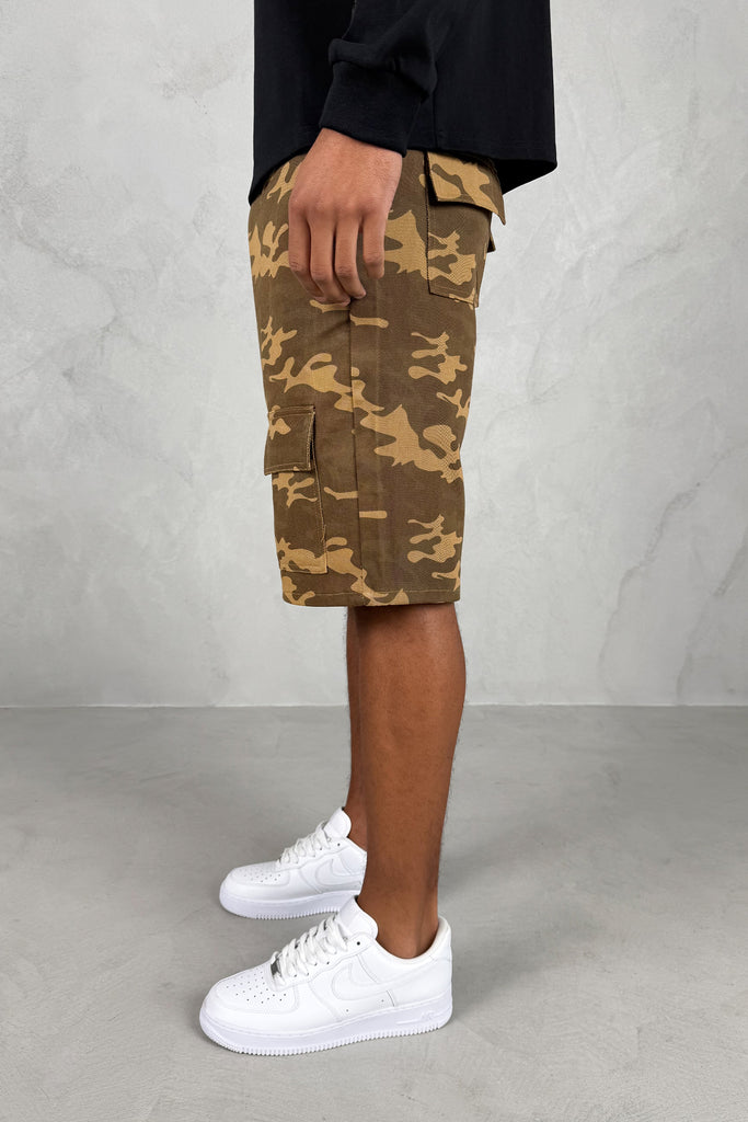 Relaxed Camo Cargo Shorts - Sand Camo