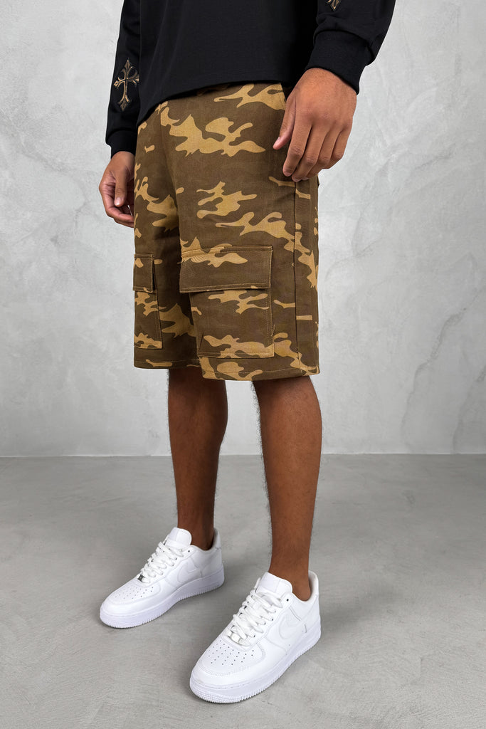 Relaxed Camo Cargo Shorts - Sand Camo