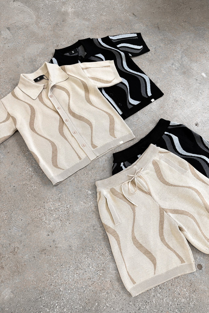 Boxy Flow Knitted Shirt - Off White