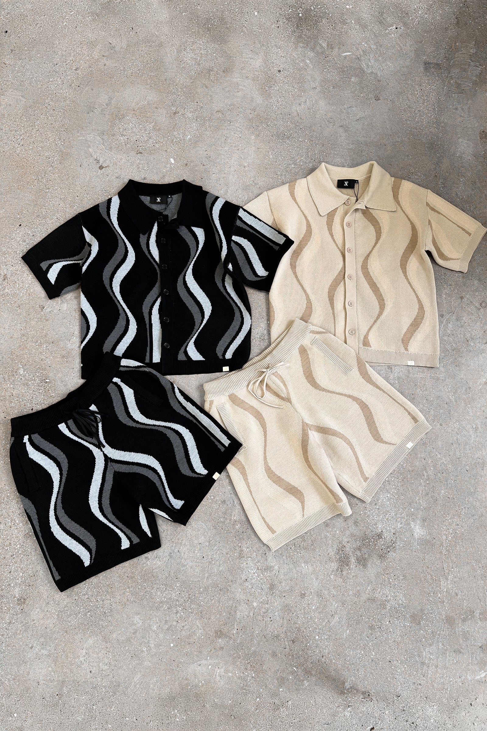 Boxy Flow Knitted Shirt - Black