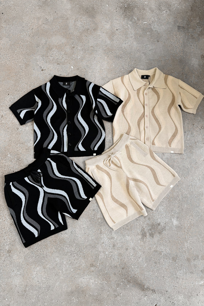 Boxy Flow Knitted Shirt - Black