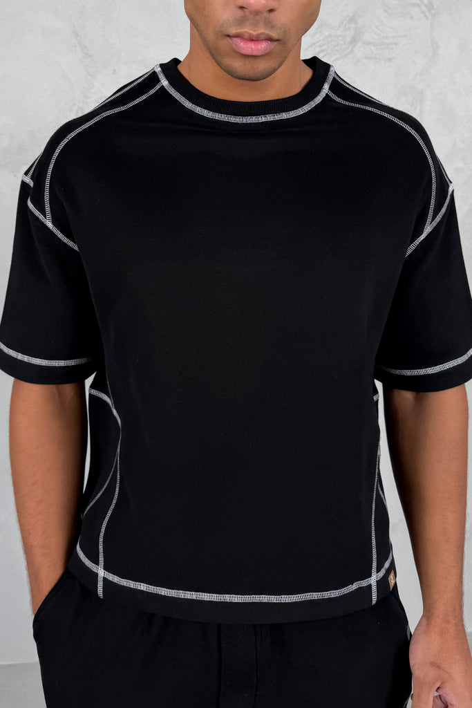 Contrast Stitch Boxy T-Shirt - Black