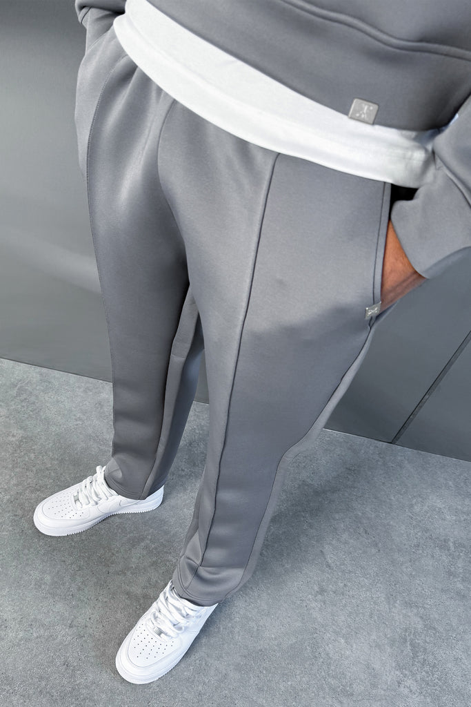 Pintuck Scuba Straight Leg Jogger - Grey