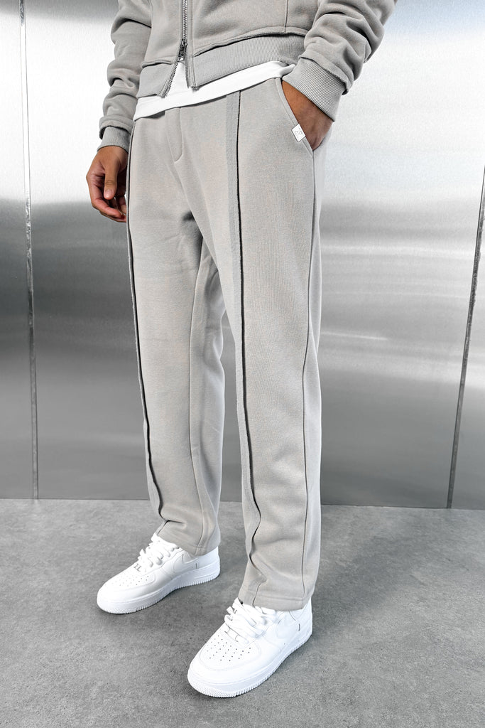 Raw-Seam Straight Leg Jogger - Grey