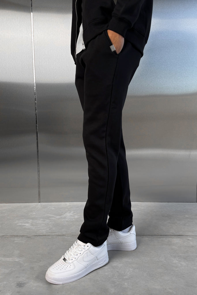 Straight Leg Jogger - Black