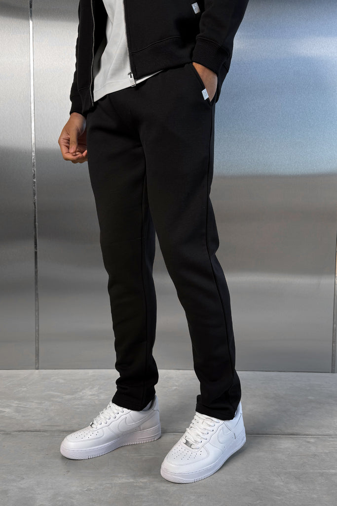 Straight Leg Jogger - Black
