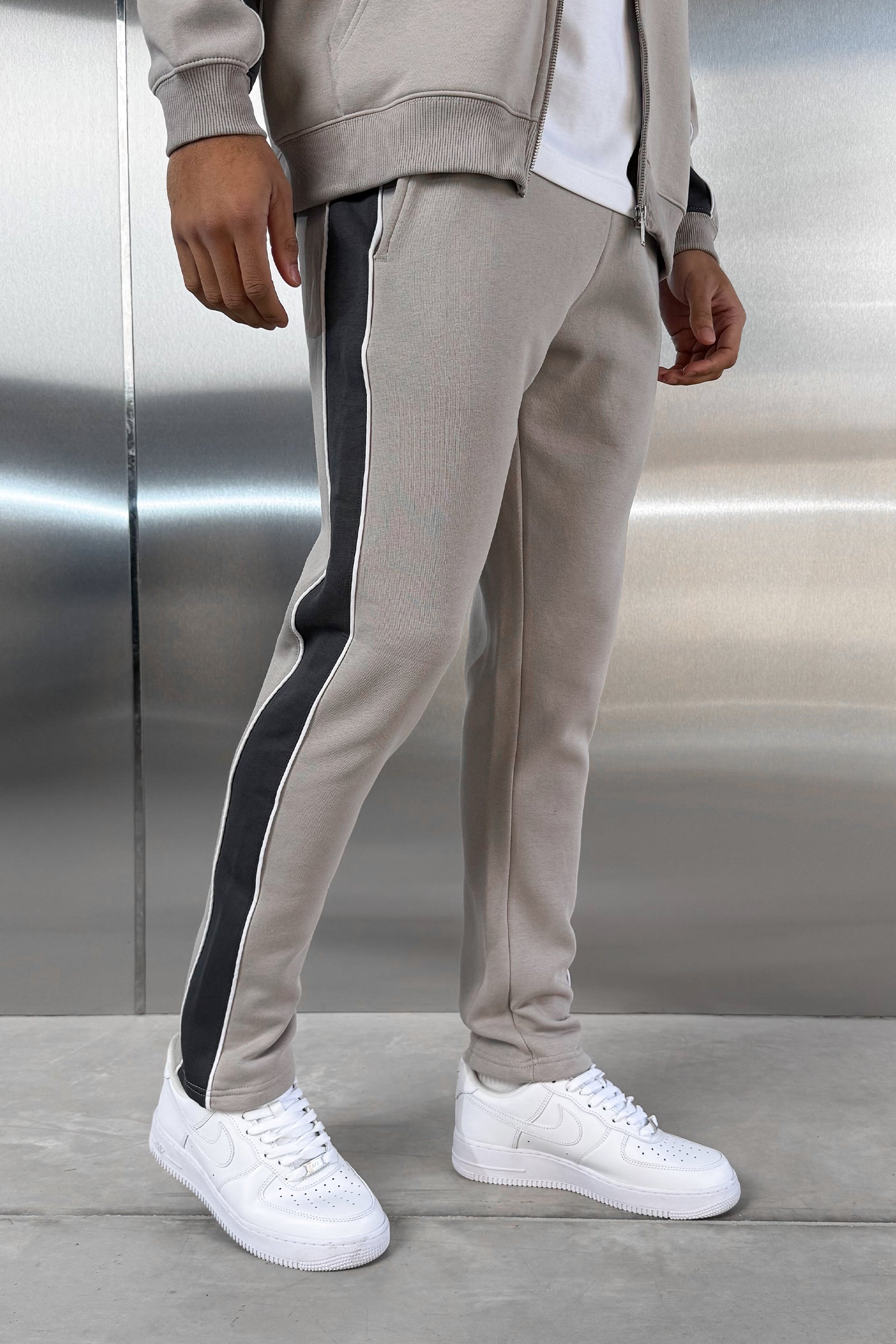 Panelled Straight Leg Jogger - Grey