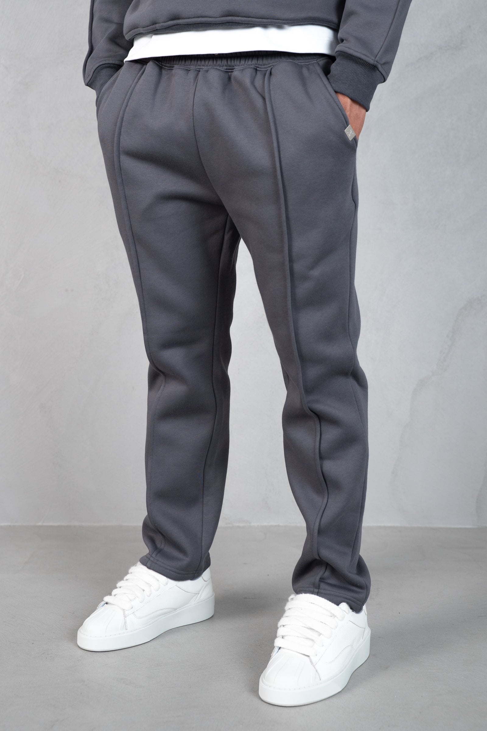 Relaxed Pintuck Joggers - Charcoal